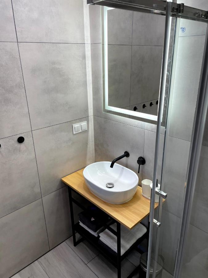 Apartament1 Tri-City Oliwa Ogrod, Prywatne Wejscie Gdansk Dış mekan fotoğraf