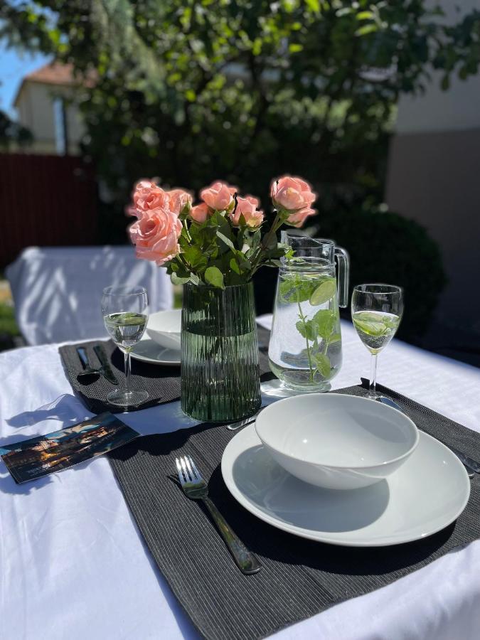 Apartament1 Tri-City Oliwa Ogrod, Prywatne Wejscie Gdansk Dış mekan fotoğraf